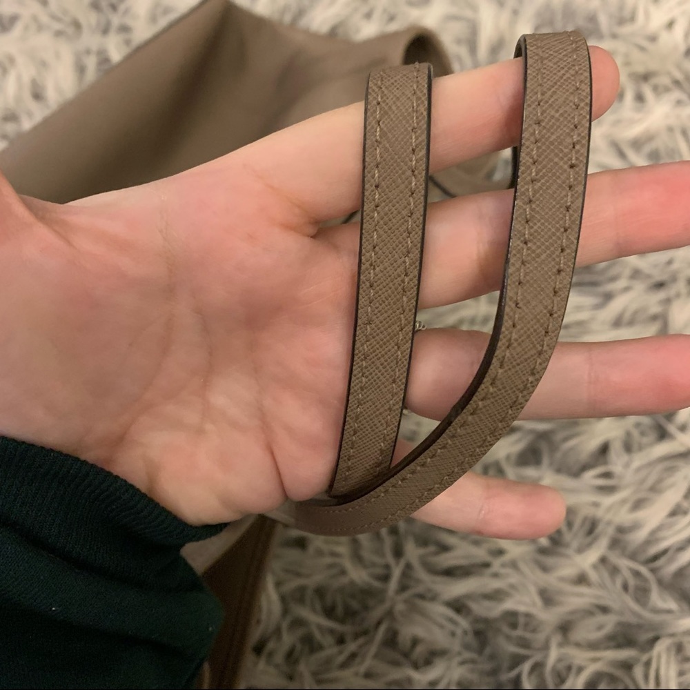 Grey Michel Kors Tote - Picture 5 of 7